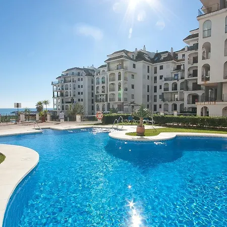 Marina De La Duquesa 5211