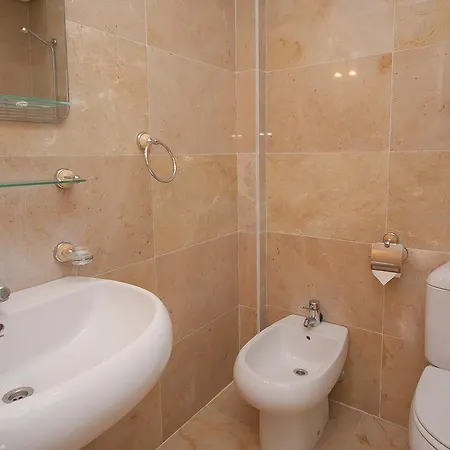 Apartment Marina De La Duquesa 5211